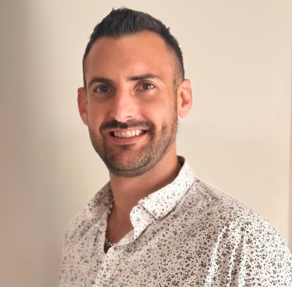 Grégory Girard-Clérel, Conseiller immobilier